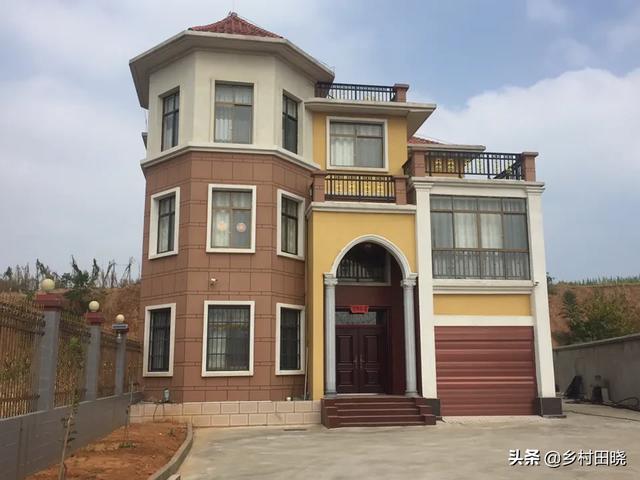 農村自建房坡屋頂，用琉璃瓦還是樹脂瓦？看看內行人的經驗分享