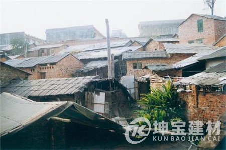 石棉瓦在屋頂上有害嗎？